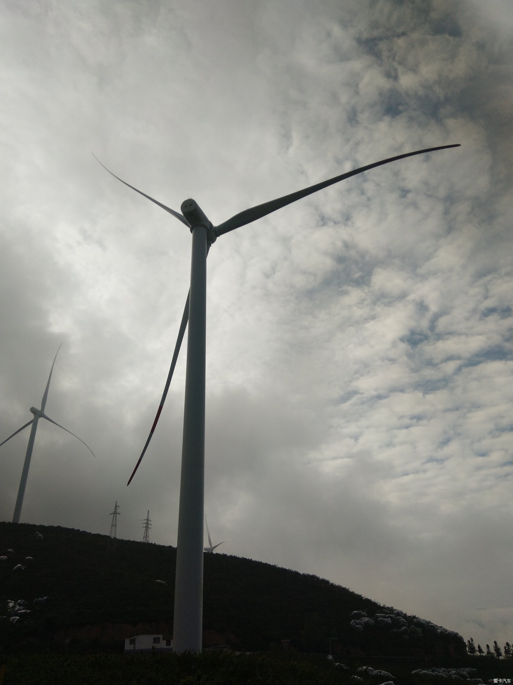 电机在高频率、低气压下的绝缘电晕放电问题