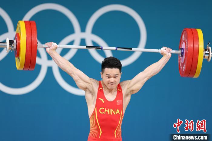 石智勇巴黎奥运挺举三连败泪别赛场