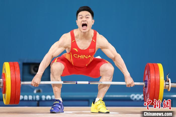 石智勇巴黎奥运挺举三连败泪别赛场