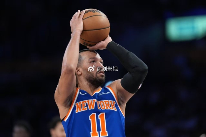 尼克斯三连败暴露球权分配问题 唐斯遭针对性限