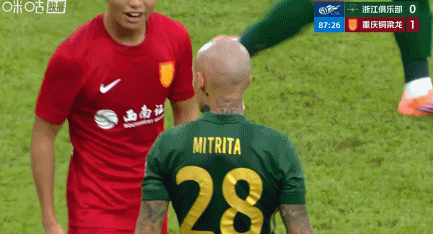 浙江队重罚拉拽对手头发外援 米特里策被禁赛罚